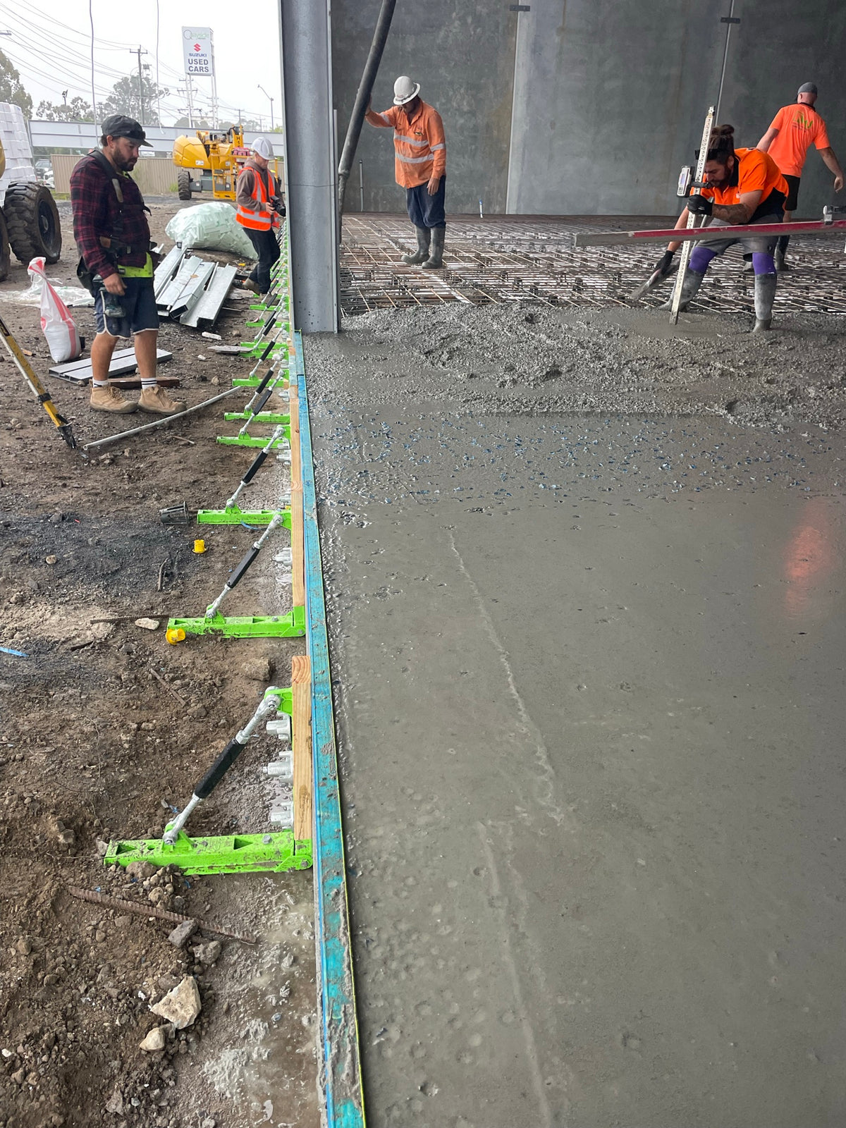 about site pour edge
