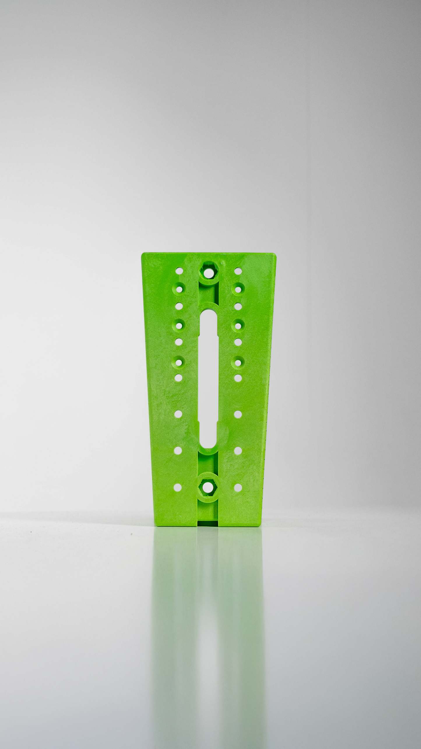 EdgePro BaseEdge 300, front slot detail