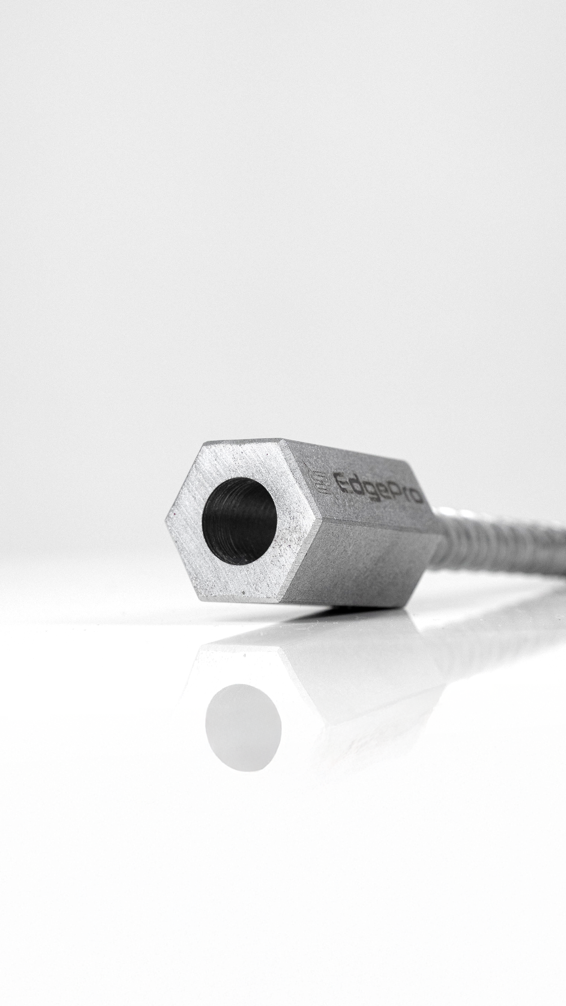 EdgePro FixEdge Z-Bar Concrete Bolt M12, coupler, head on